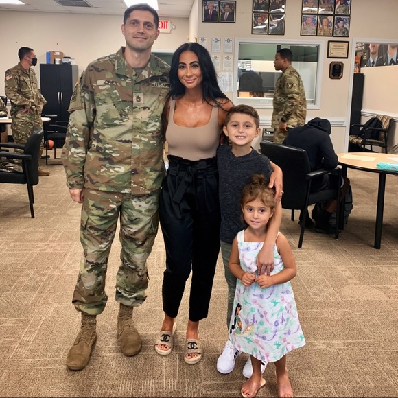 ❤️Meet your buyer/ seller... Sofia❤ - Picture 11 of 15